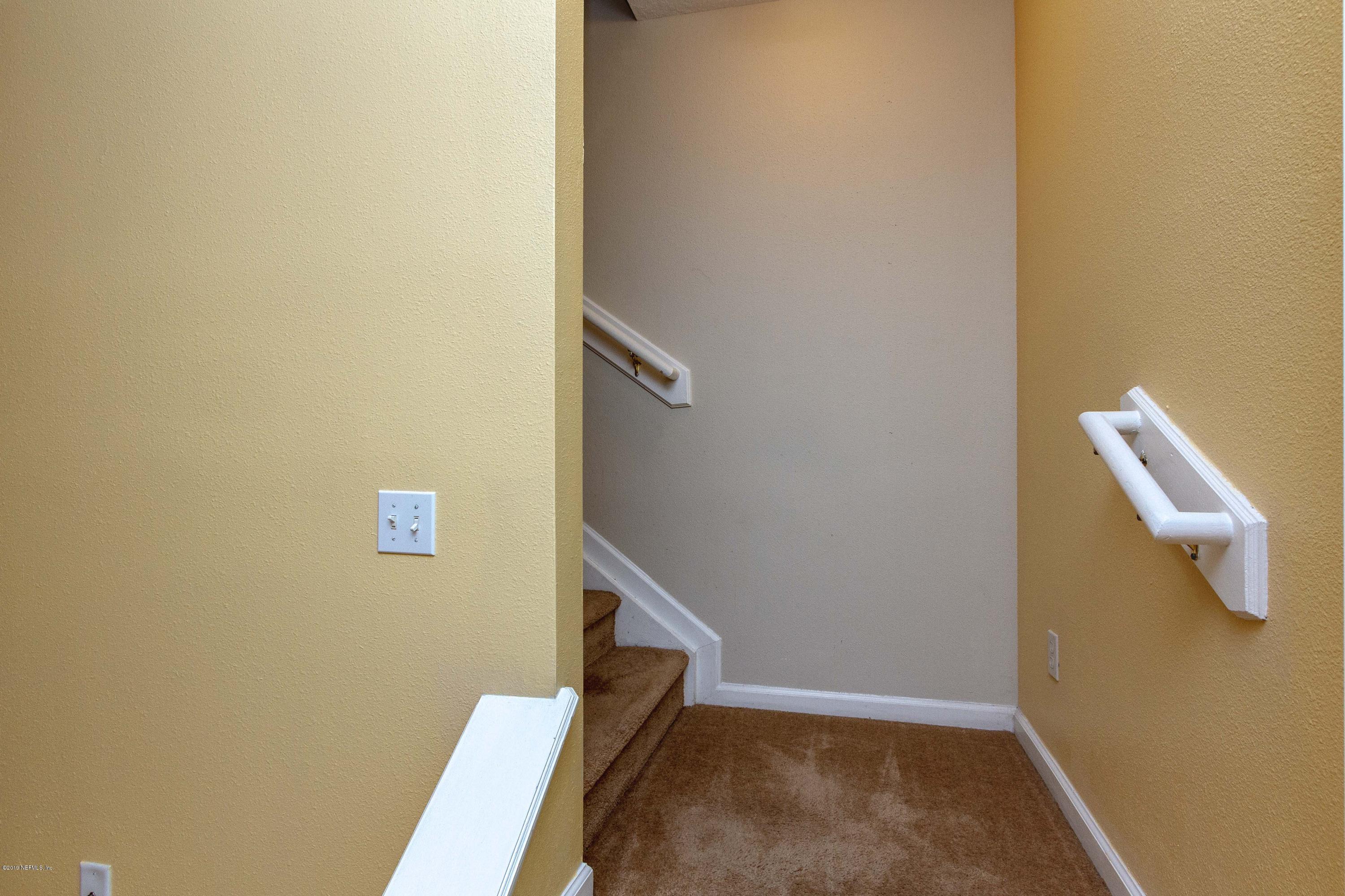 7859 Melvin Road Jacksonville, FL 32210 - Photo 20 of 29 Staircase