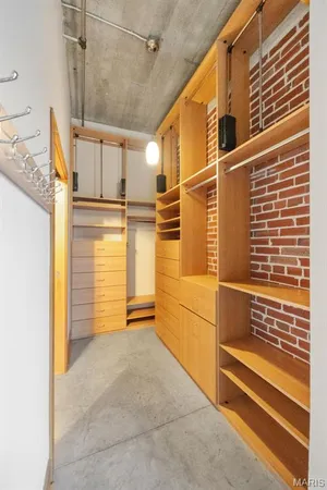 $150,000 | 1601 Washington Avenue, Unit 408, St. Louis, MO 63103