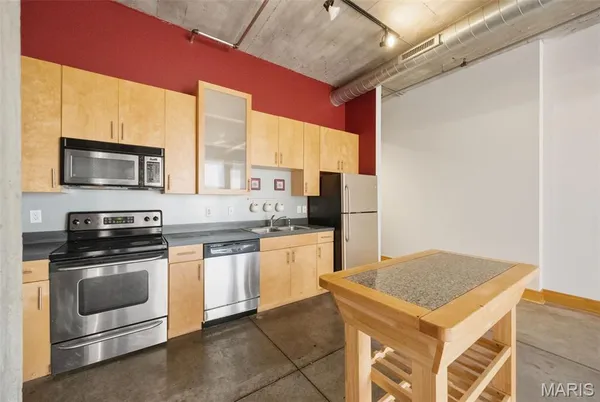 $150,000 | 1601 Washington Avenue, Unit 408, St. Louis, MO 63103