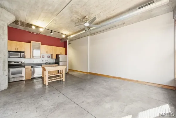 $150,000 | 1601 Washington Avenue, Unit 408, St. Louis, MO 63103
