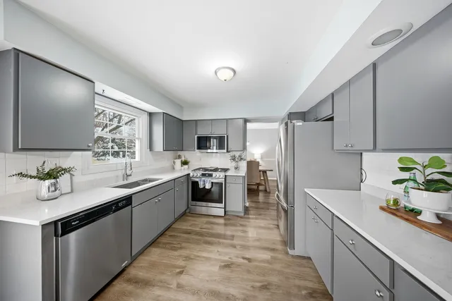 $425,000 | 1527 Williams Avenue, St. Charles, IL 60174