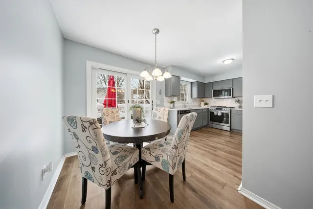 $425,000 | 1527 Williams Avenue, St. Charles, IL 60174