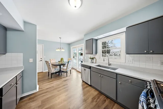 $425,000 | 1527 Williams Avenue, St. Charles, IL 60174