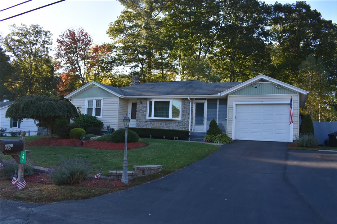 37 Litzen Road North Smithfield, RI 02896 - Photo 1 of 23 Gallery Image 1