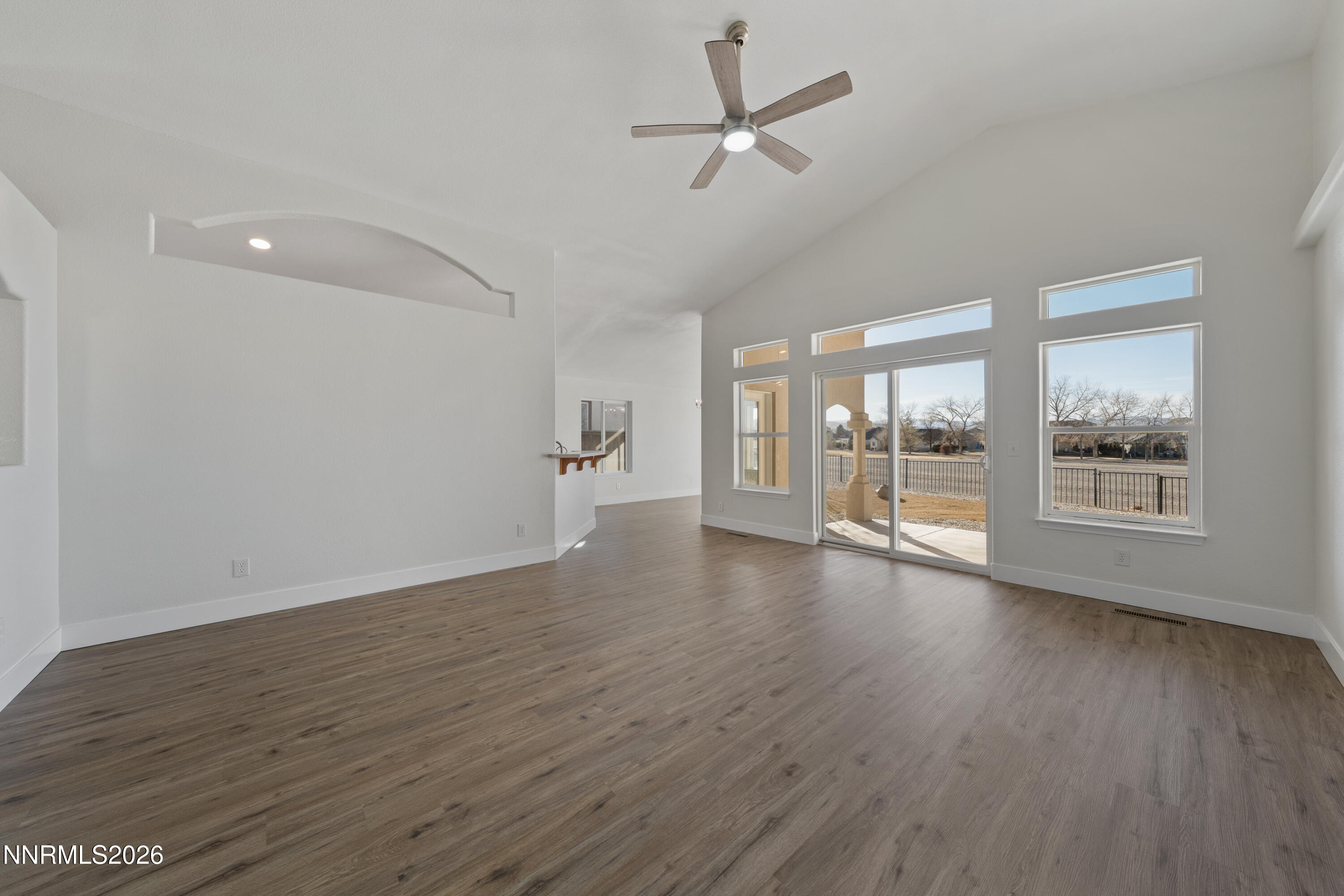 560 Wedge Lane Fernley, NV 89408 - Photo 3 of 31 A7V02864