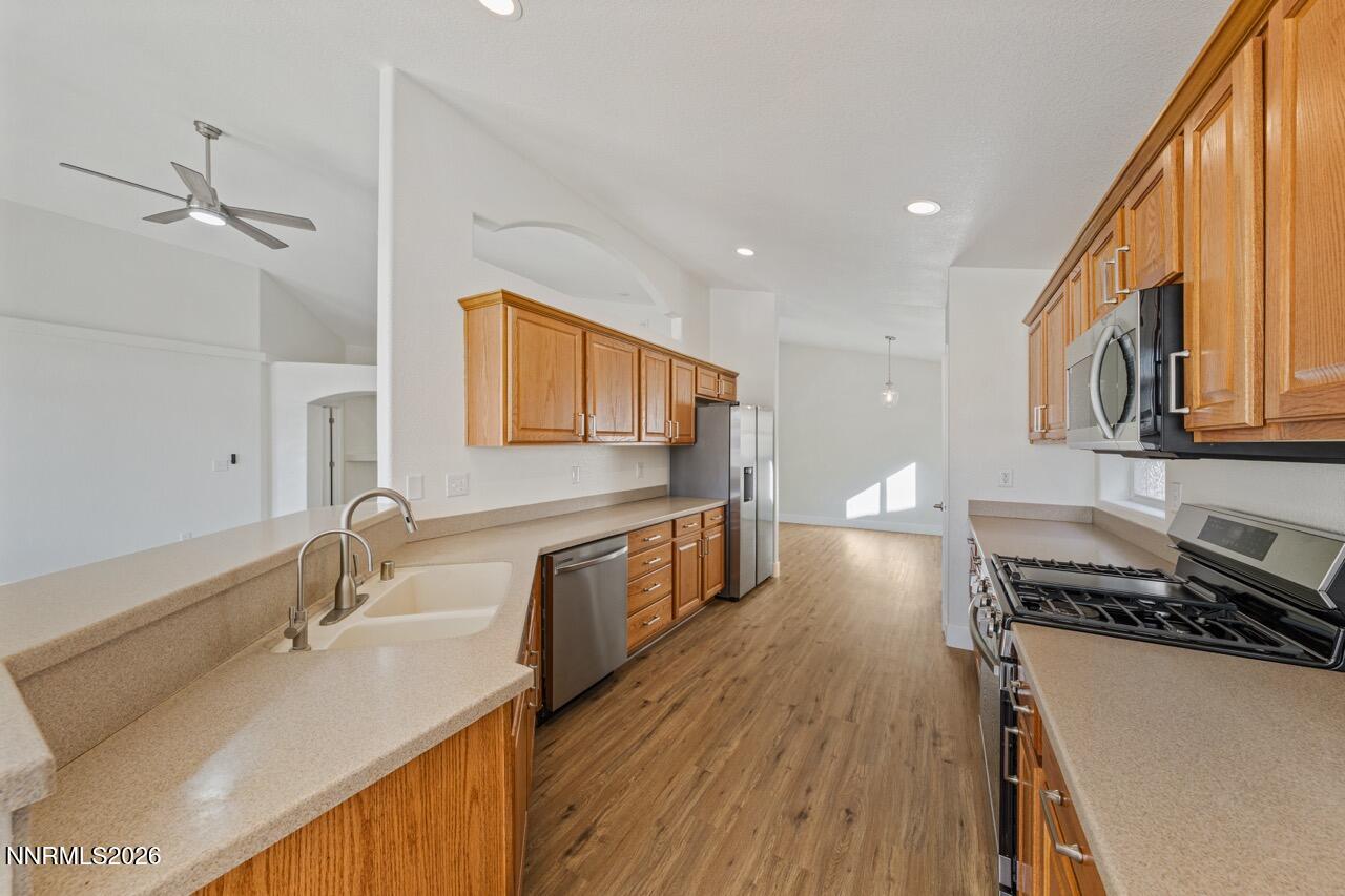 560 Wedge Lane Fernley, NV 89408 - Photo 7 of 31 A7V02914 Large