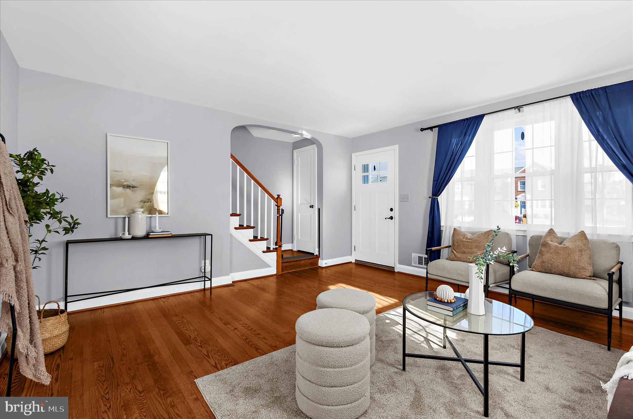 312 Small Court Catonsville, MD 21228 - Photo 4 of 41 a living room with furniture and a wooden floor