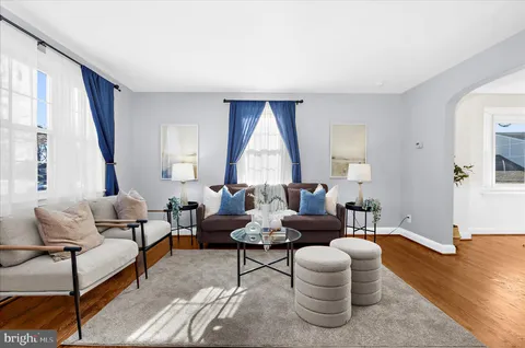 $384,500 | 312 Small Court, Catonsville, MD 21228