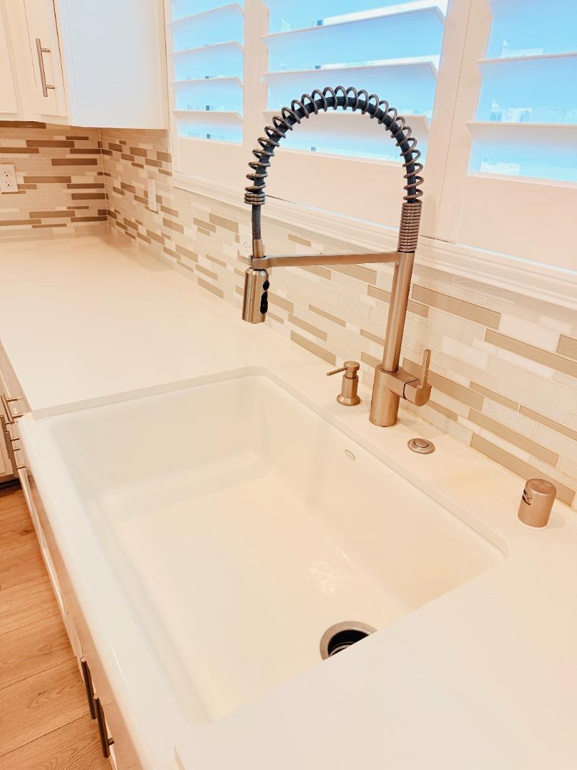 1946 Pollock Way Lodi, CA 95242 - Photo 11 of 35 a bathroom with a sink and a mirror