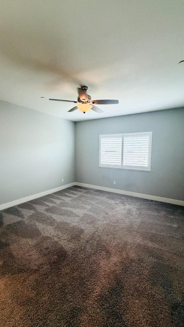 1946 Pollock Way Lodi, CA 95242 - Photo 27 of 35 an empty room with a window