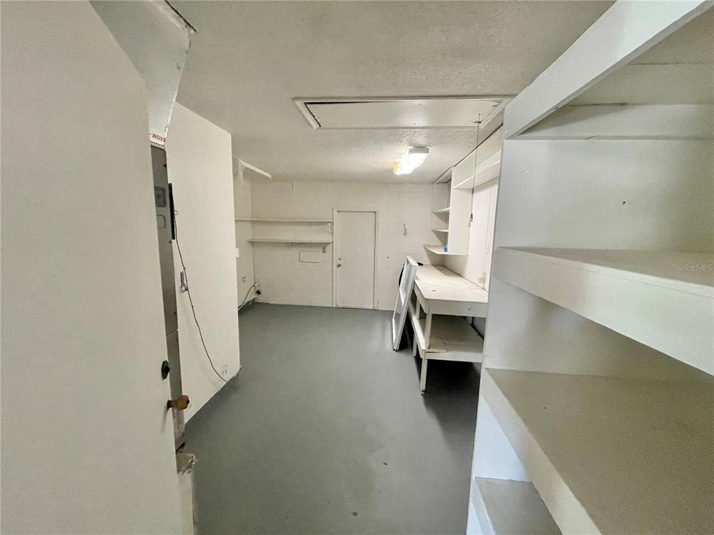 5912 Altec Road Orlando, FL 32808 - Photo 10 of 33