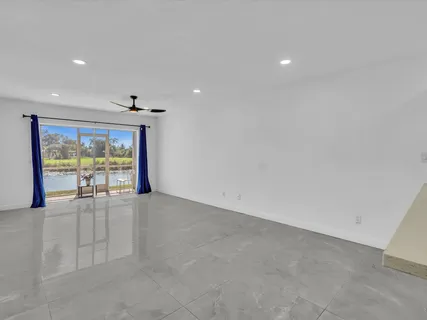 $174,900 | 2451 Southwest 82nd Avenue, Unit 108, Davie, FL 33324