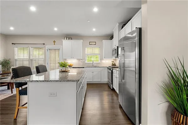 $352,500 | 4031 Crown Drive, South Park, PA 15129
