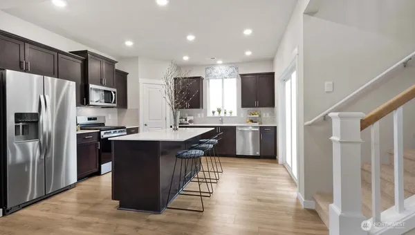 $939,995 | 13819 10th Place West, Lynnwood, WA 98087