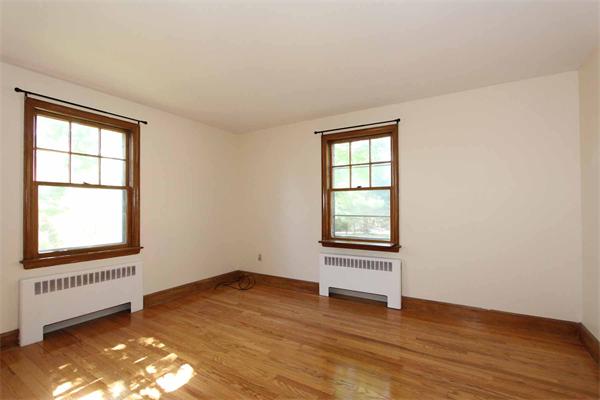 60 Flagg Road Southborough, MA 01772 - Photo 7 of 22 Gallery Image 7