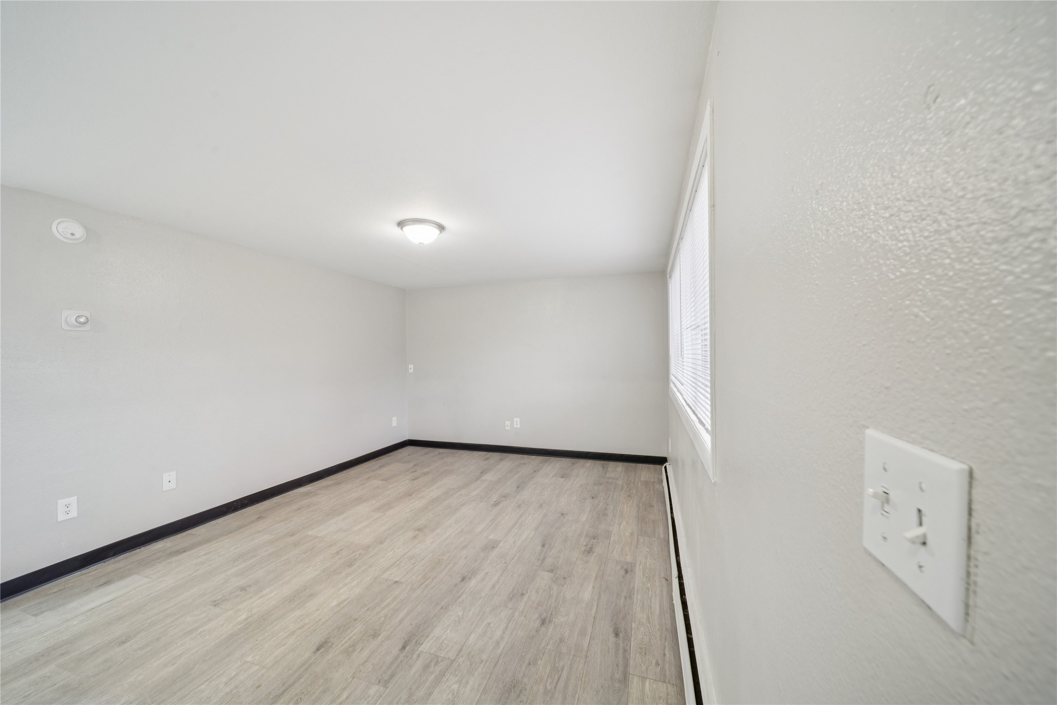 12332 End Street Other, AK 99577 - Photo 37 of 50 a view of an empty room