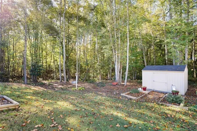 $275,000 | 413 River Bluff Drive, Temple, GA 30179