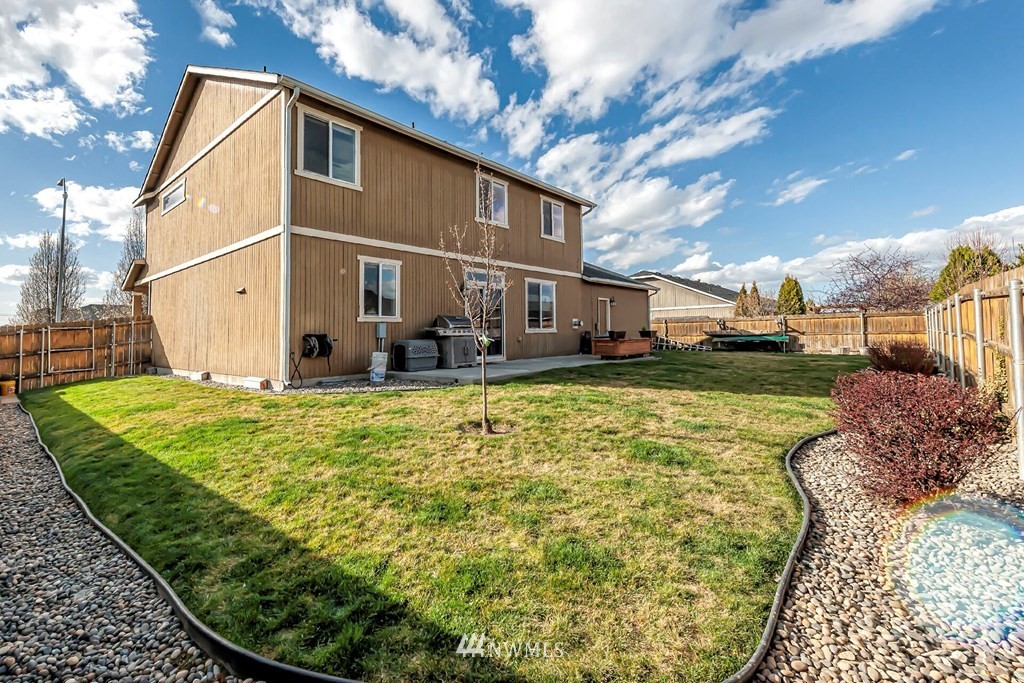 929 Highland Road Walla Walla, WA 99362 - Photo 5 of 32 Gallery Image 5