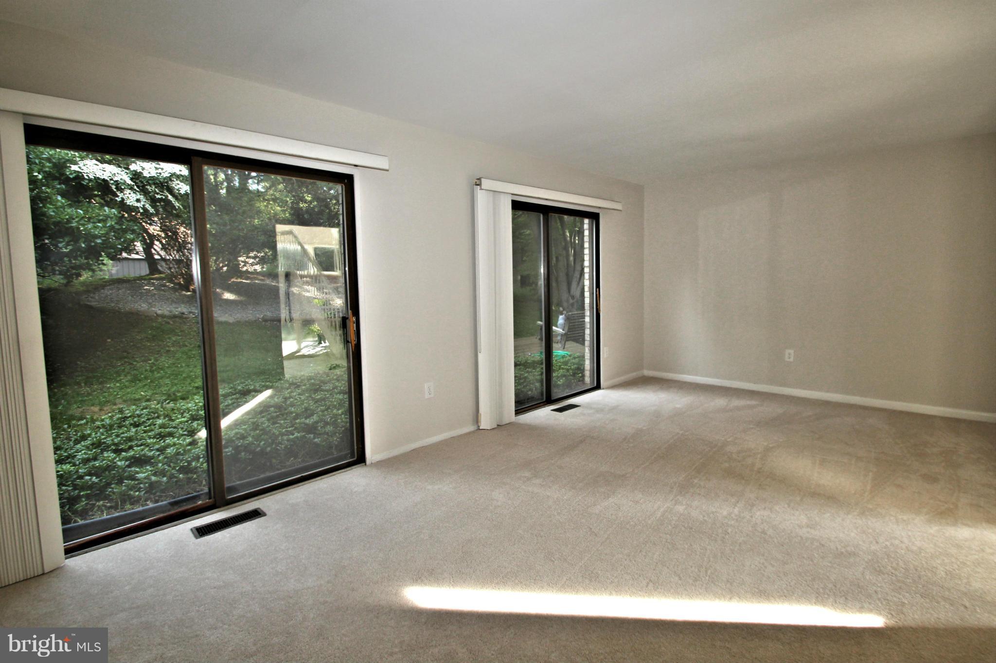 12114 Quorn Lane Reston, VA 20191 - Photo 14 of 28 Family Room
