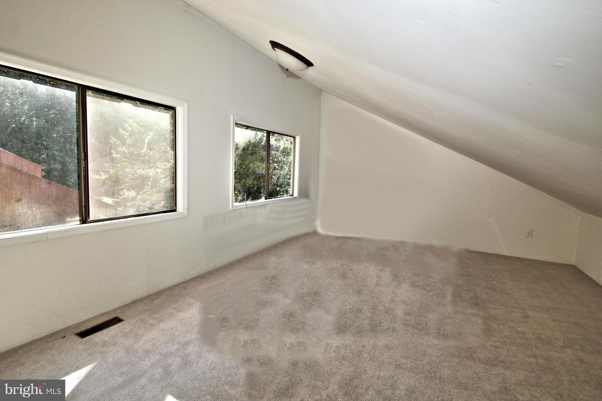 12114 Quorn Lane Reston, VA 20191 - Photo 24 of 28 Interior (General)
