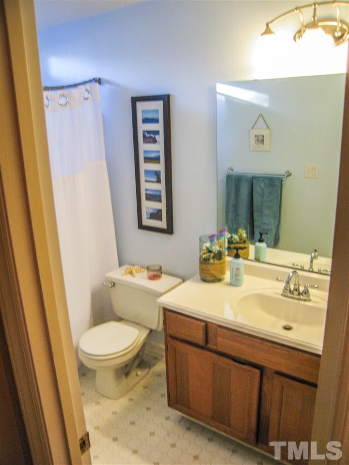4413 Labrador Drive Raleigh, NC 27616 - Photo 14 of 20