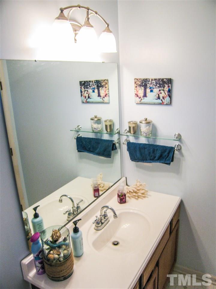 4413 Labrador Drive Raleigh, NC 27616 - Photo 15 of 20