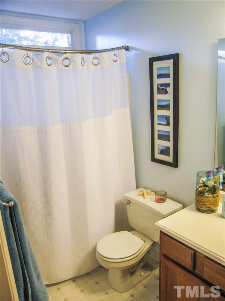 4413 Labrador Drive Raleigh, NC 27616 - Photo 16 of 20