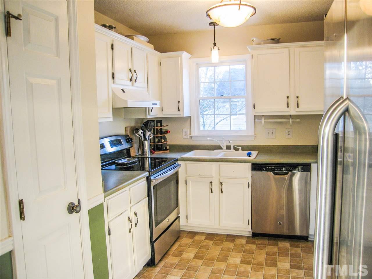 4413 Labrador Drive Raleigh, NC 27616 - Photo 7 of 20