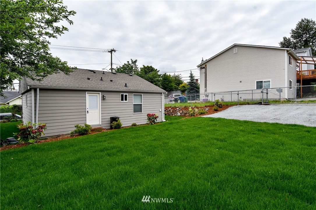 5411 South Roxbury Street Seattle, WA 98118 - Photo 20 of 21 Gallery Image 20