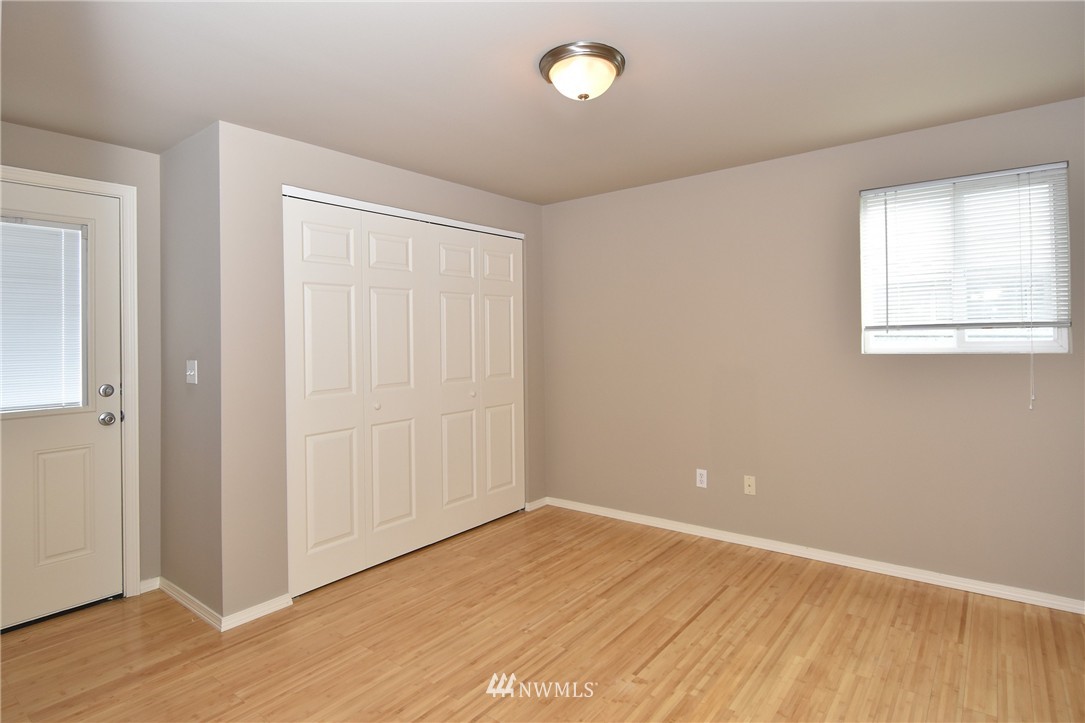 5411 South Roxbury Street Seattle, WA 98118 - Photo 7 of 21 Gallery Image 7
