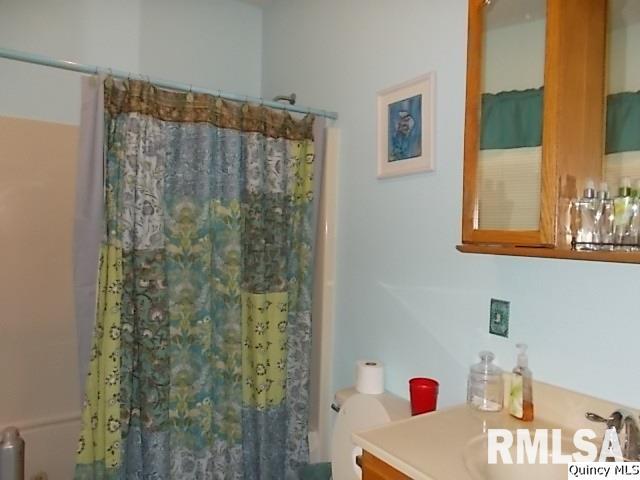 5492 Hugo Road Bettendorf, IA 52722 - Photo 13 of 24 Gallery Image 13