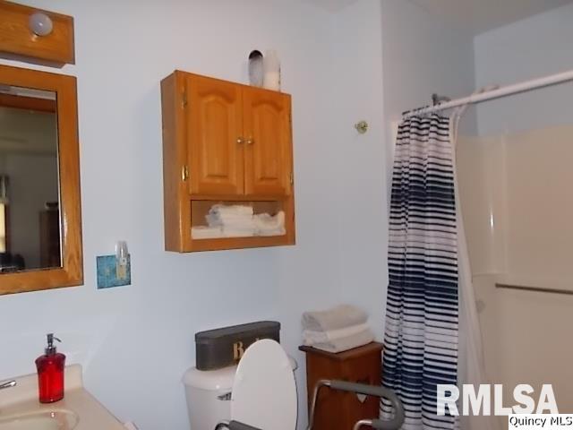5492 Hugo Road Bettendorf, IA 52722 - Photo 15 of 24 Gallery Image 15