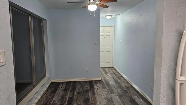 $1,500 | 5506 Willow Circle, Fort Worth, TX 76112