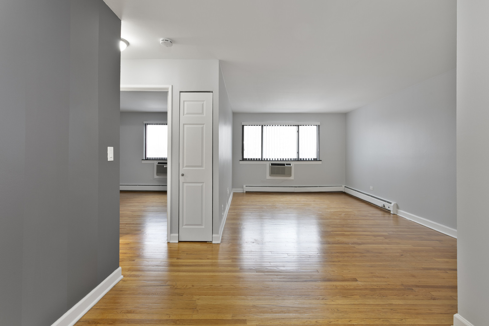 6758 North Sheridan Road, Unit 544 Chicago, IL 60626 - Photo 2 of 15