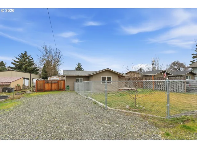 $378,000 | 417 Gertrude Drive, Dallesport, WA 98617