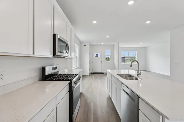 $399,990 | 519 Trysil Alley North, Stoughton, WI 53589