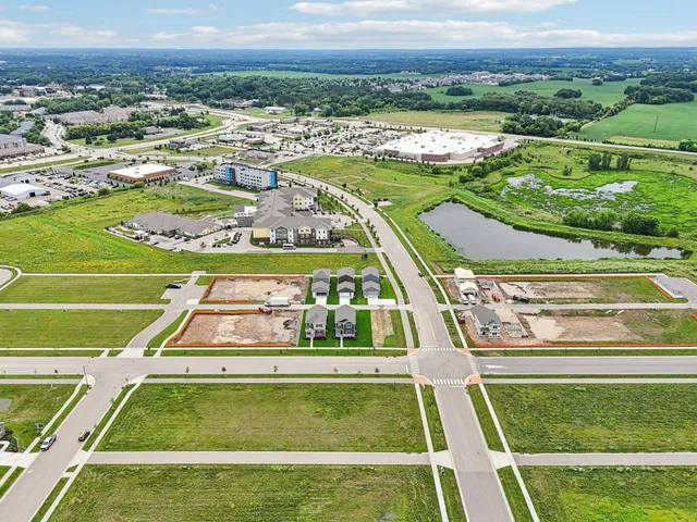 $399,990 | 519 Trysil Alley North, Stoughton, WI 53589