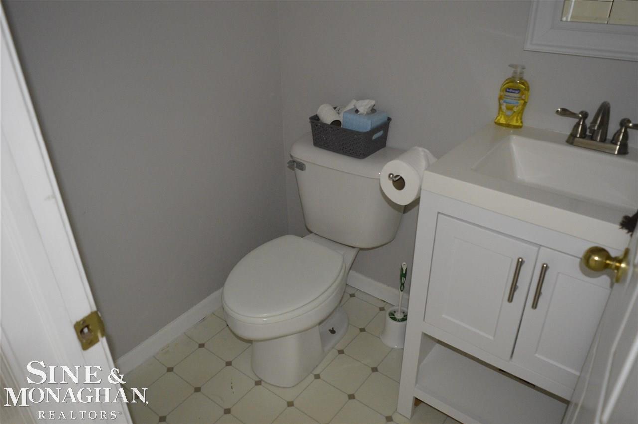 8787 Marsh Road Algonac, MI 48001 - Photo 43 of 45 50068309-42.JPG