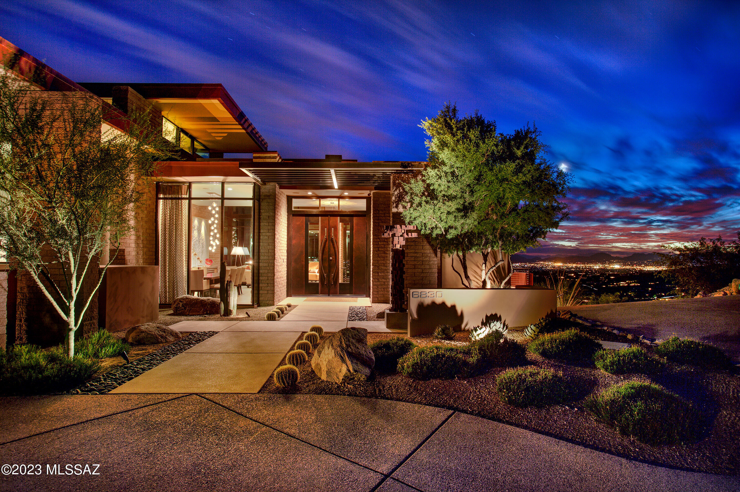 6830 North Hole-In-The-Wall Way Tucson, AZ 85750 - Photo 4 of 50