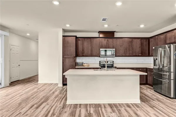 $775,000 | 1357 Palo Verde Way, Vista, CA 92083