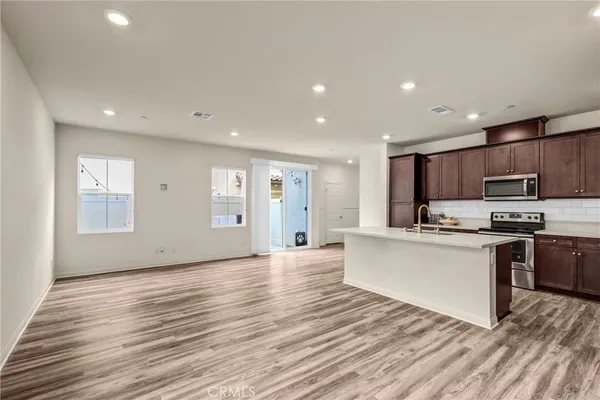 $775,000 | 1357 Palo Verde Way, Vista, CA 92083