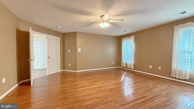 $535,000 | 98 Oriole Lane, La Plata, MD 20646