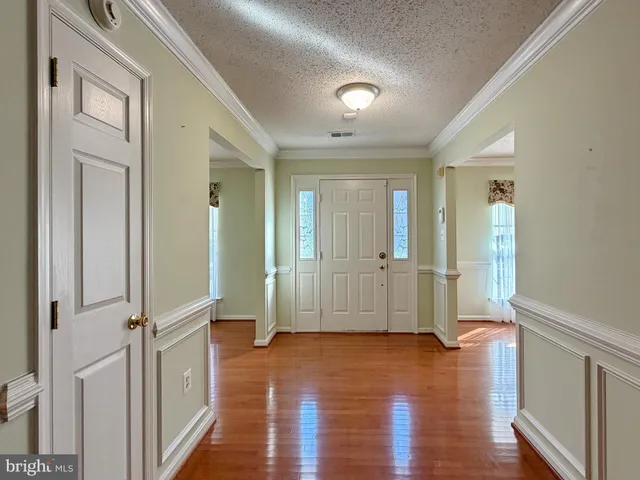 $535,000 | 98 Oriole Lane, La Plata, MD 20646