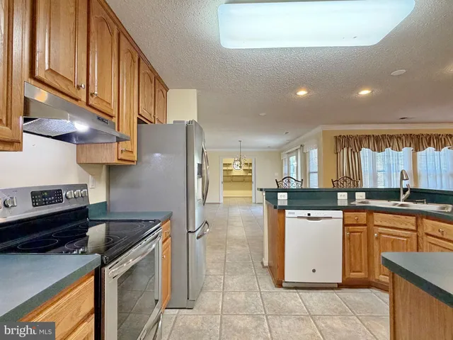 $535,000 | 98 Oriole Lane, La Plata, MD 20646