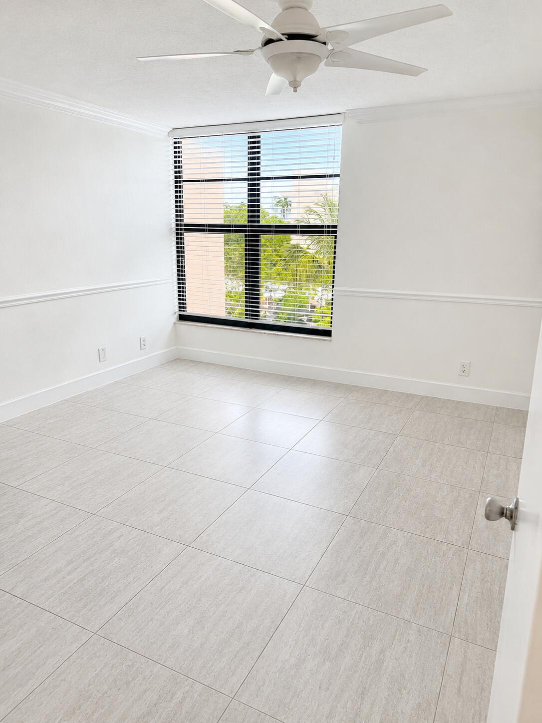 7 Royal Palm Way, Unit 505 Boca Raton, FL 33432 - Photo 7 of 21 7 Royal Palm Way (14)