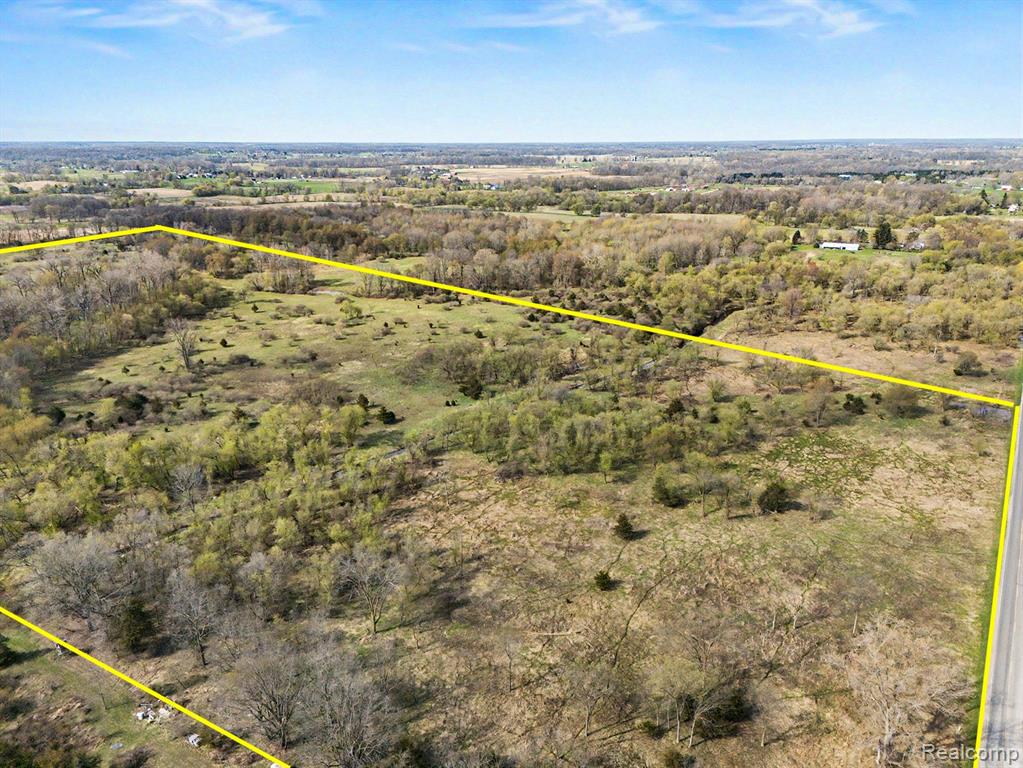 8857 Bath Road Byron, MI 48418 - Photo 5 of 17