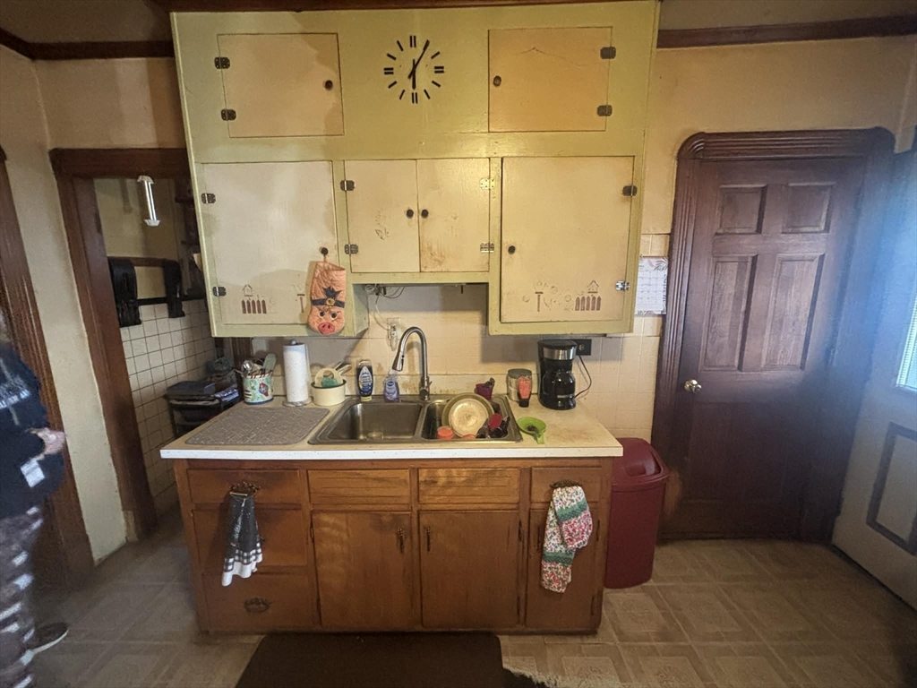 233-235 White Street Springfield, MA 01108 - Photo 34 of 34