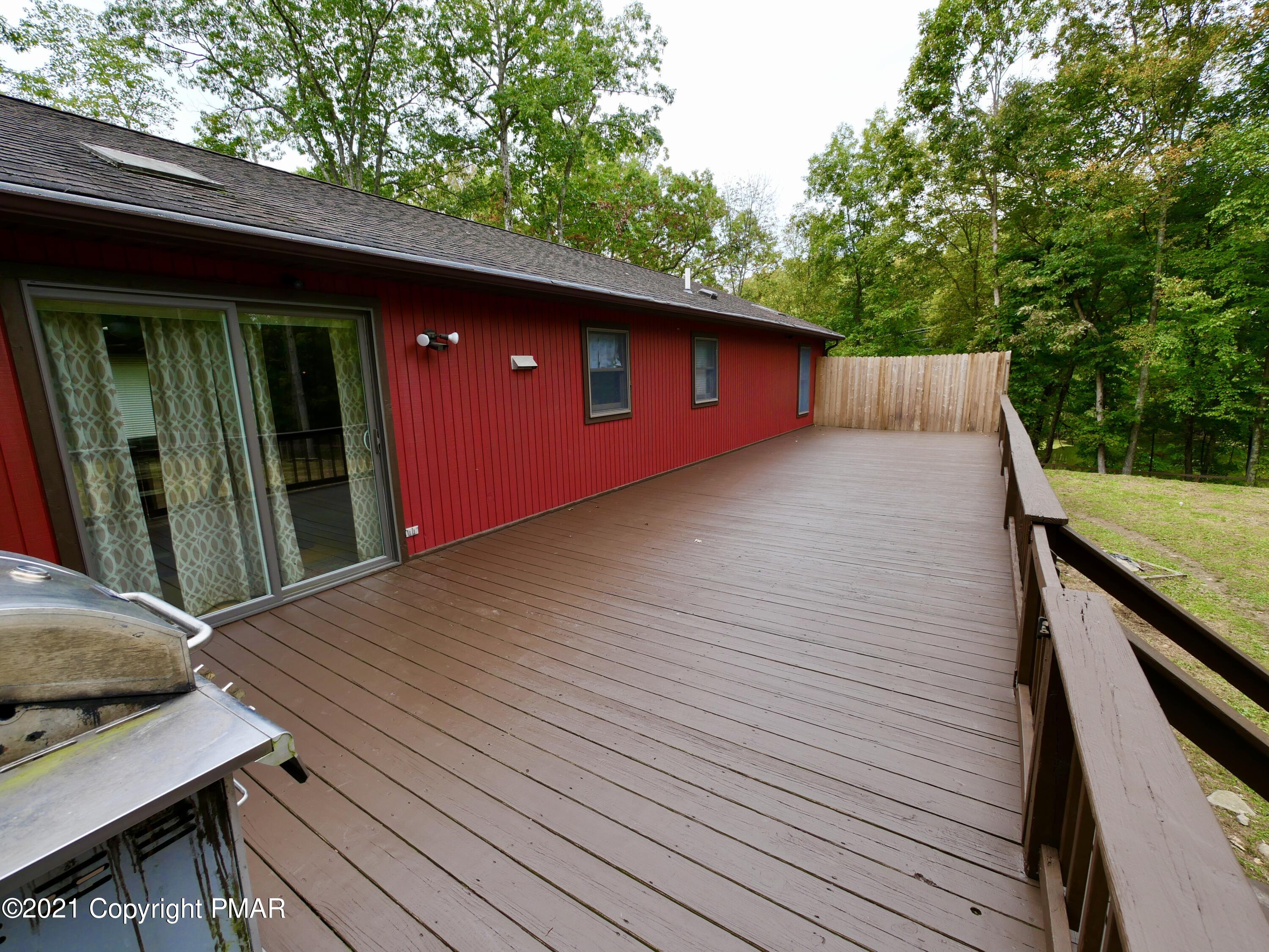 4131 Maple Drive Bushkill, PA 18324 - Photo 20 of 62 E44A7B79-AEB2-42AB-883F-C72C3748647B