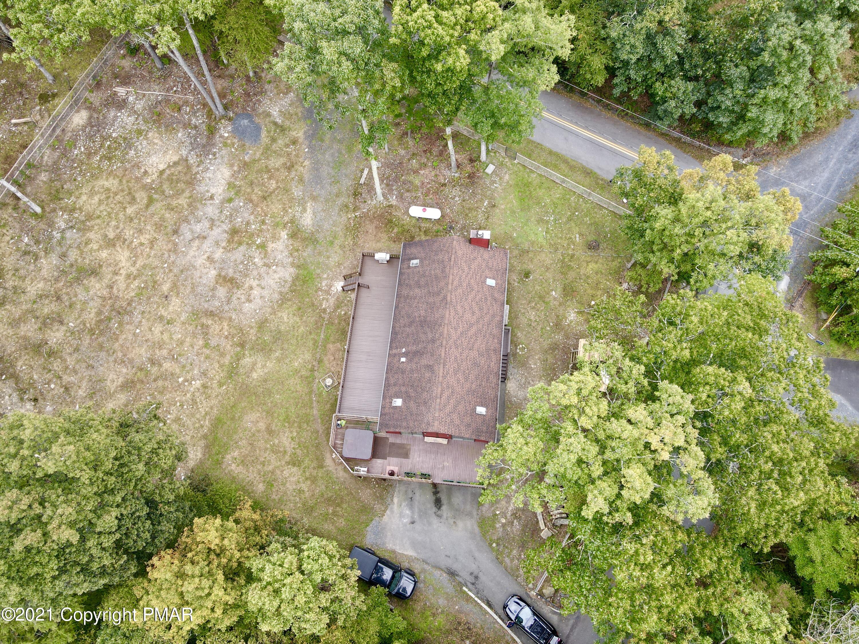 4131 Maple Drive Bushkill, PA 18324 - Photo 8 of 62 7C2623C5-7A30-4248-AAD3-CA9C4DE4AEF0