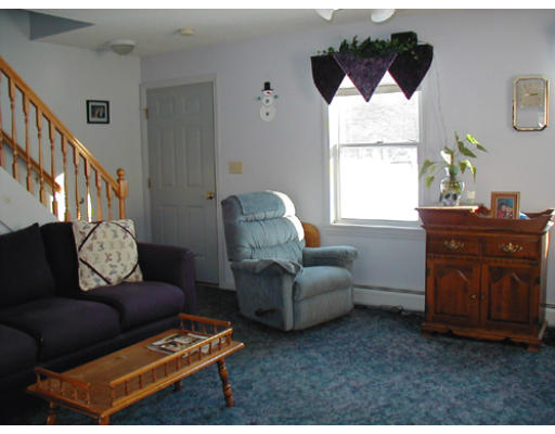 7 Dewolf Road Montague, MA 01351 - Photo 6 of 9